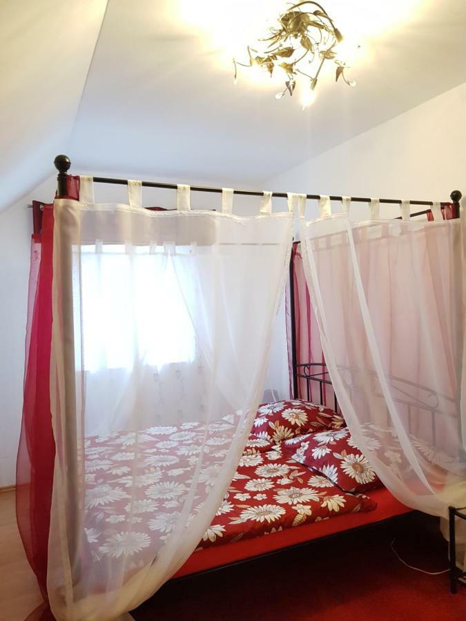 Romantik Ferienwohnung Am Tor Zum Allgaeu - Erwachsenenferienwohnung Fuchstal Esterno foto