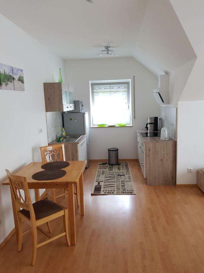 Romantik Ferienwohnung Am Tor Zum Allgaeu - Erwachsenenferienwohnung Fuchstal Esterno foto